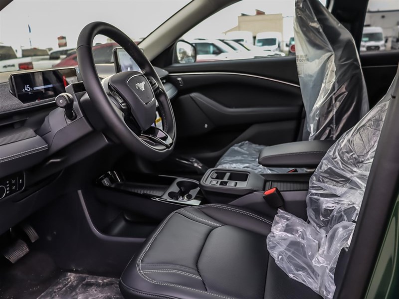 2025 FORD MUSTANG MACH-E PREMIUM AWD