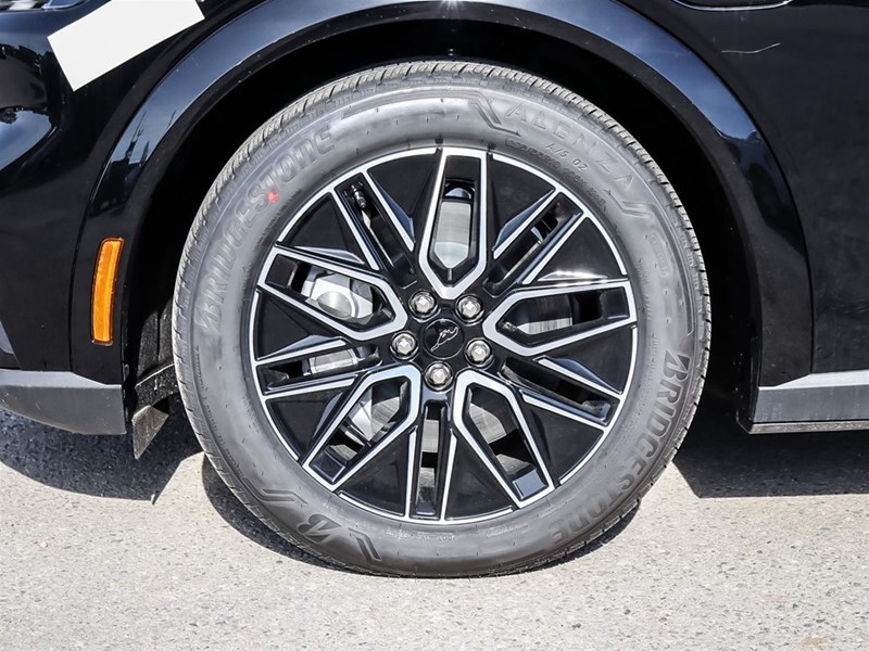 2025 FORD MUSTANG MACH-E PREMIUM AWD