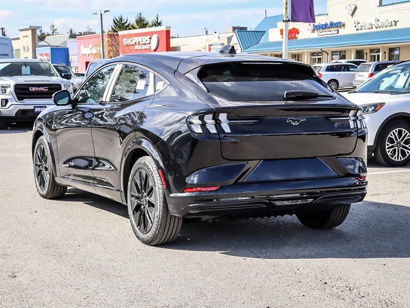 2025 FORD MUSTANG MACH-E PREMIUM AWD