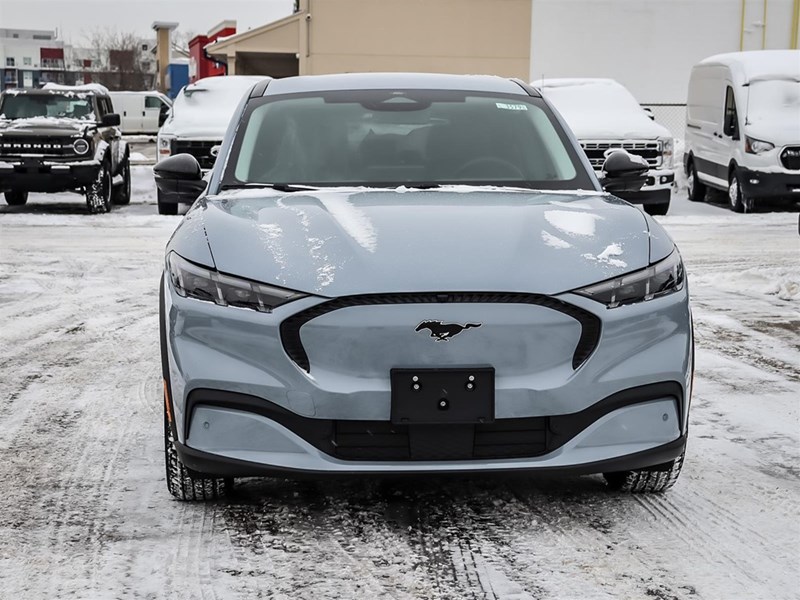 2025 Ford Mustang Mach-E Select AWD
