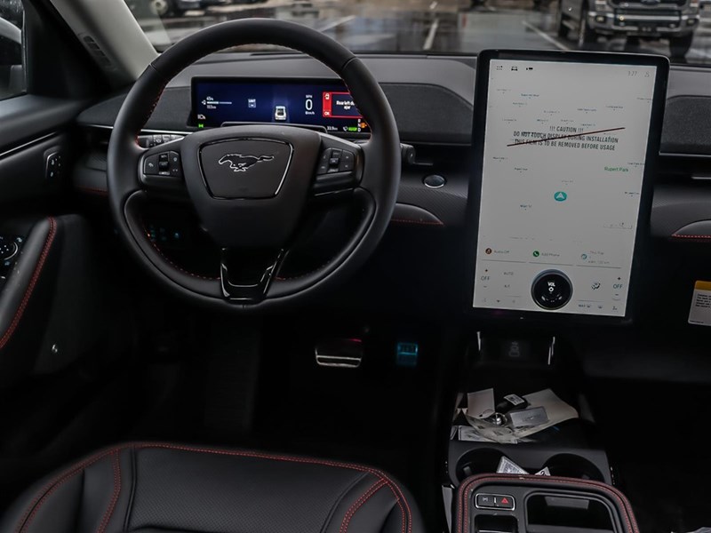 2025 Ford Mustang Mach-E Premium AWD