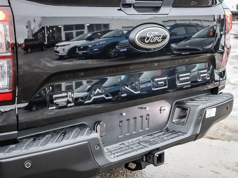 2025 Ford Ranger LARIAT 4WD SuperCrew 5' Box