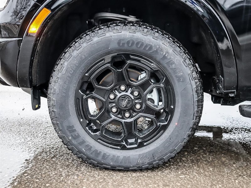 2025 Ford Ranger LARIAT 4WD SuperCrew 5' Box