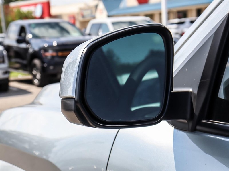 2025 Toyota Tacoma 4X4 Double Cab Auto