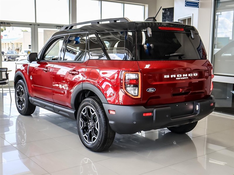 2026 Ford Bronco Sport Outer Banks 4X4