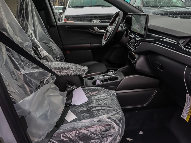 2026 FORD ESCAPE ST-LINE SELECT AWD