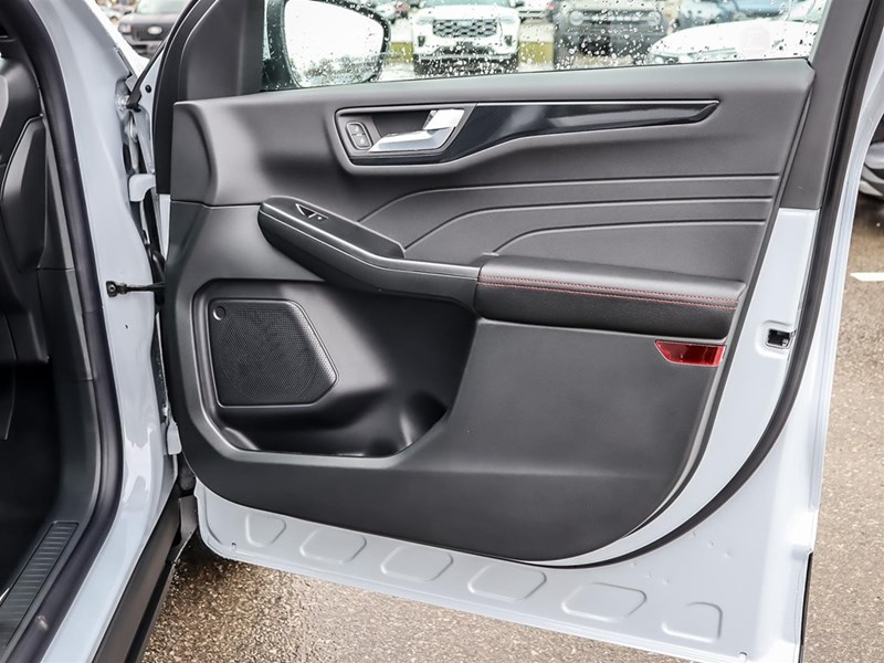 2026 FORD ESCAPE ST-LINE SELECT AWD