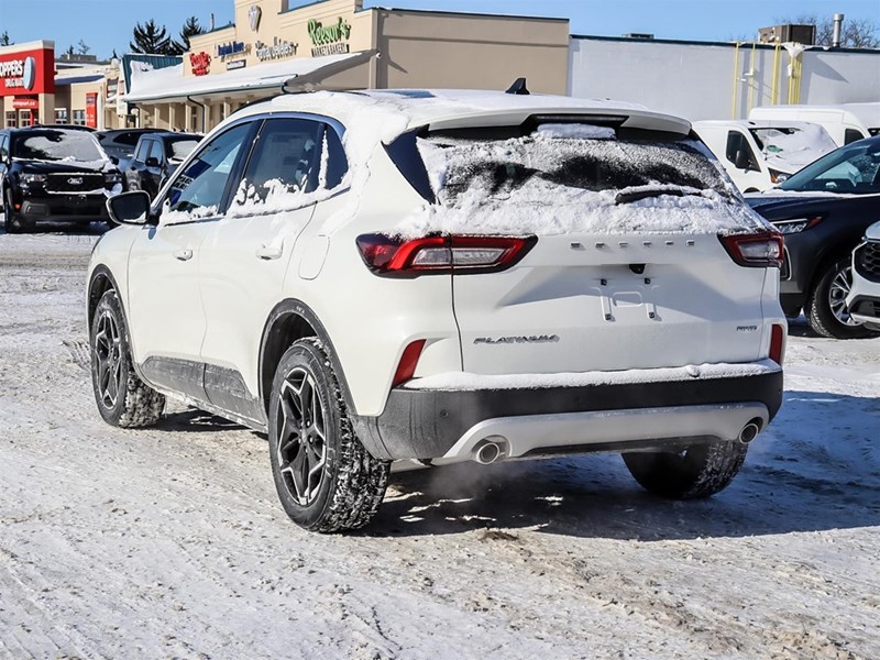2026 Ford Escape Platinum AWD