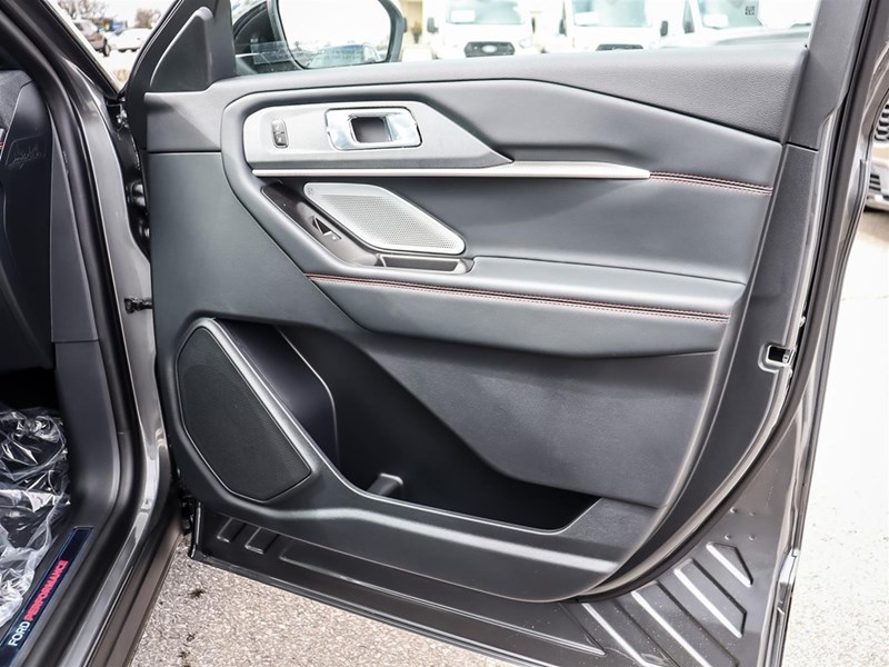 2026 Ford Explorer ST 4WD