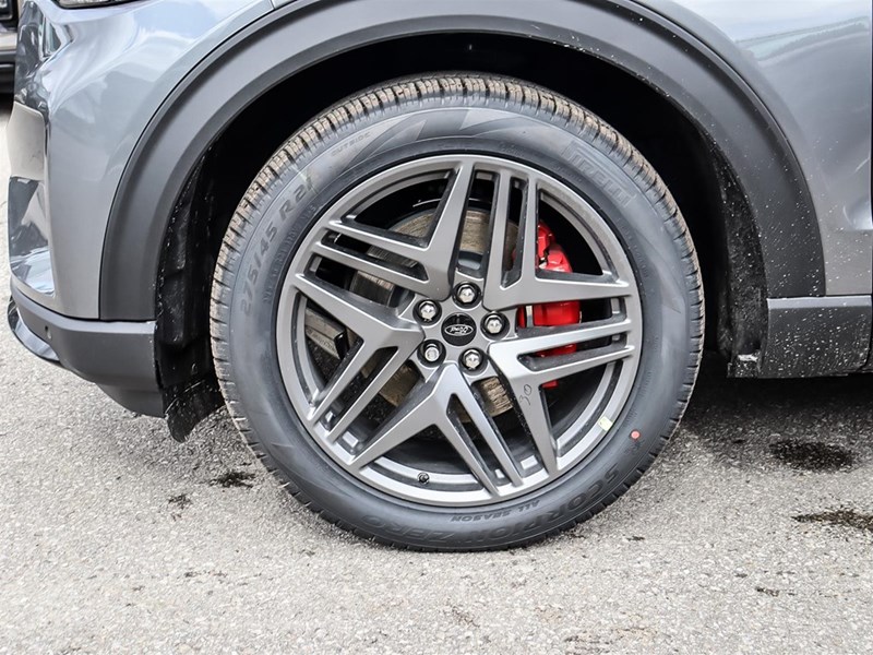 2026 Ford Explorer ST 4WD