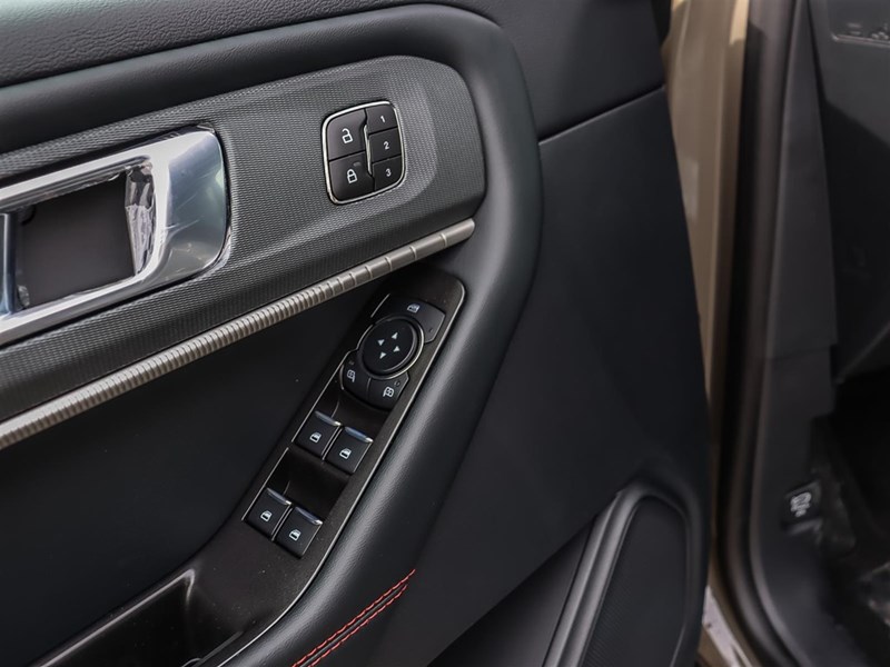 2026 Ford Explorer St-Line 4WD