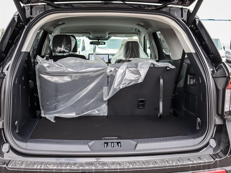 2026 Ford Explorer Active W/200A Pkg 4WD