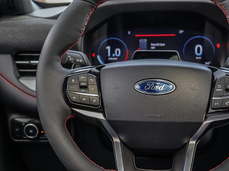 2026 Ford Explorer ST 4WD
