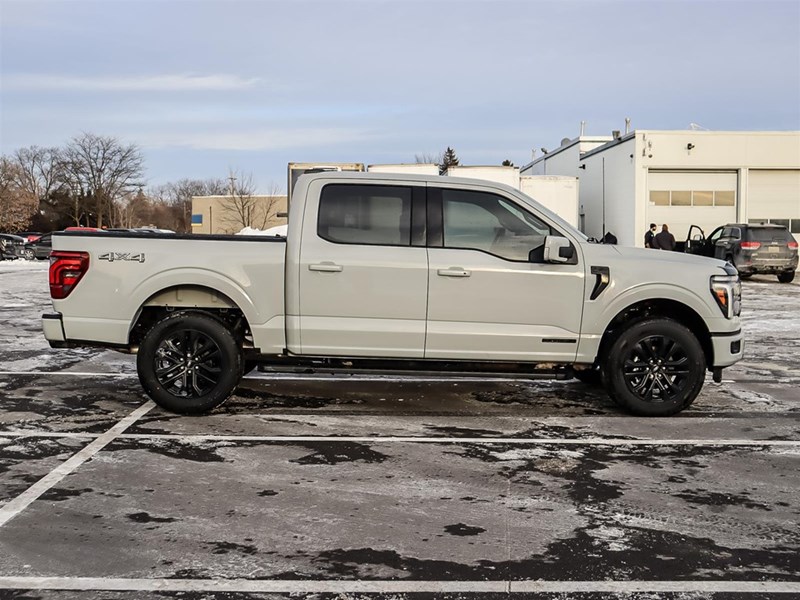 2026 Ford F-150 LARIAT 4WD SuperCrew 5.5' Box