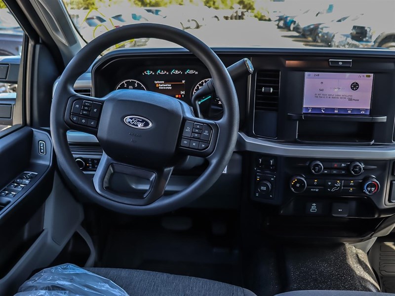 2026 FORD F-250 XL 4WD CREW CAB 8' BOX