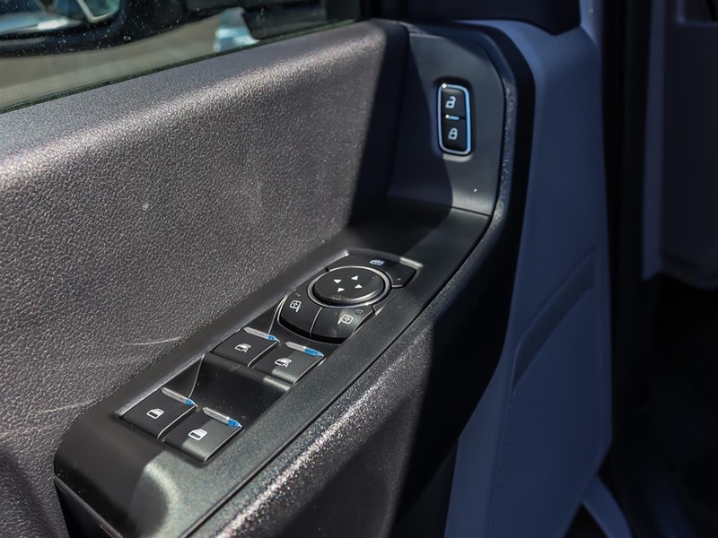 2026 FORD F-250 XL 4WD CREW CAB 8' BOX