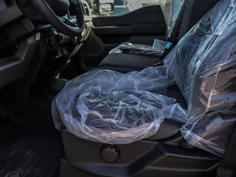 2026 FORD F-250 XL 4WD CREW CAB 8' BOX