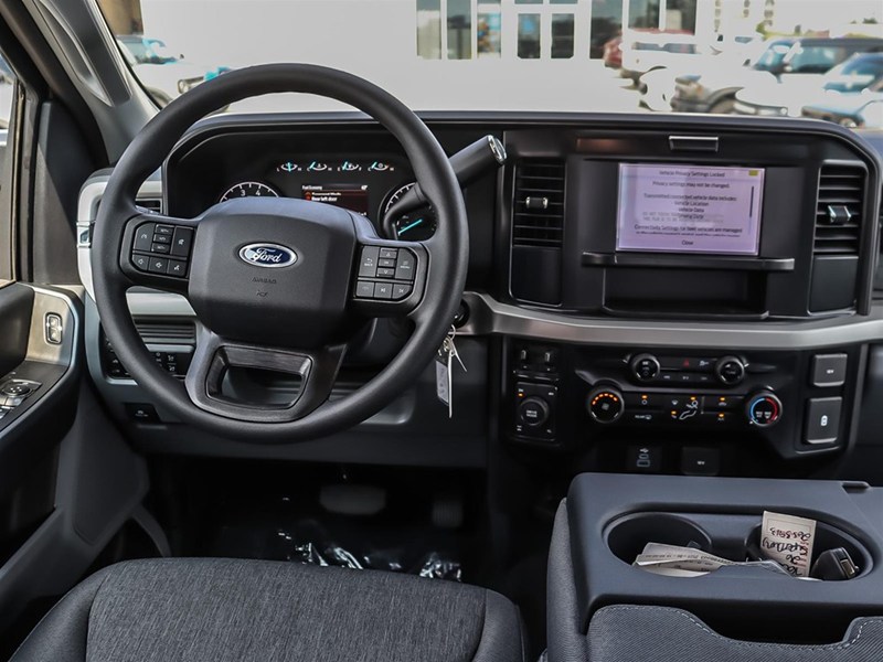2026 Ford Super Duty F-350 Srw XL 4WD Crew Cab 6.75' Box