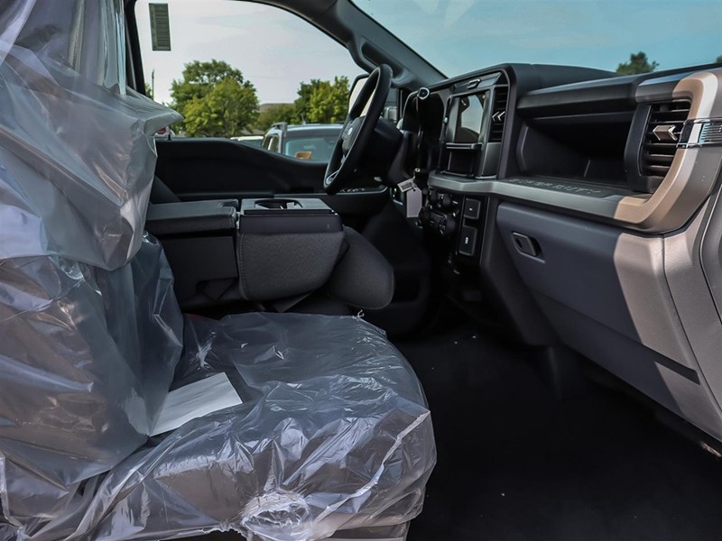 2026 Ford Super Duty F-350 Srw XL 4WD Crew Cab 6.75' Box