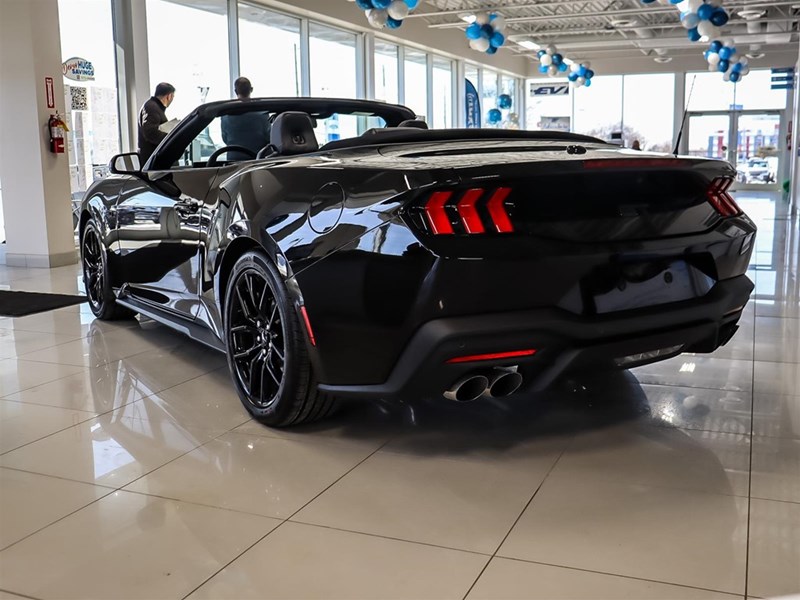 2026 Ford Mustang GT Premium Convertible