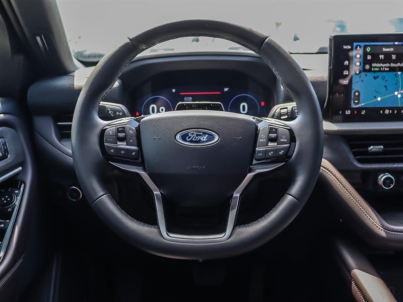 2026 Ford Explorer Platinum 4WD