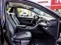 2019 Toyota Camry SE Auto
