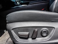 2019 Toyota Camry SE Auto