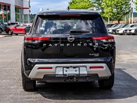2022 Nissan Pathfinder Platinum 4WD