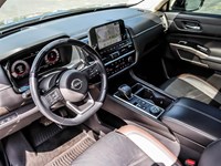 2022 Nissan Pathfinder Platinum 4WD