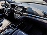 2024 Honda Odyssey Touring Auto