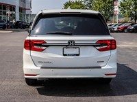 2024 Honda Odyssey Touring Auto
