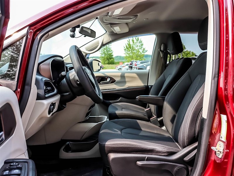 2018 Chrysler Pacifica L 2WD