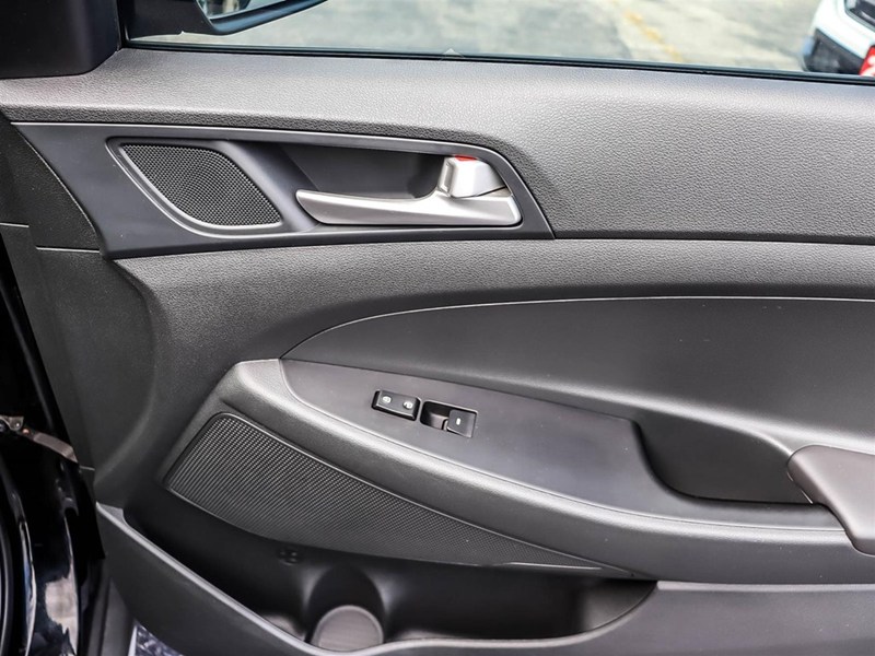 2019 Hyundai Tucson Essential AWD W/Safety Package