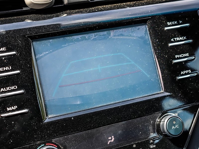 2019 Toyota Camry SE Auto