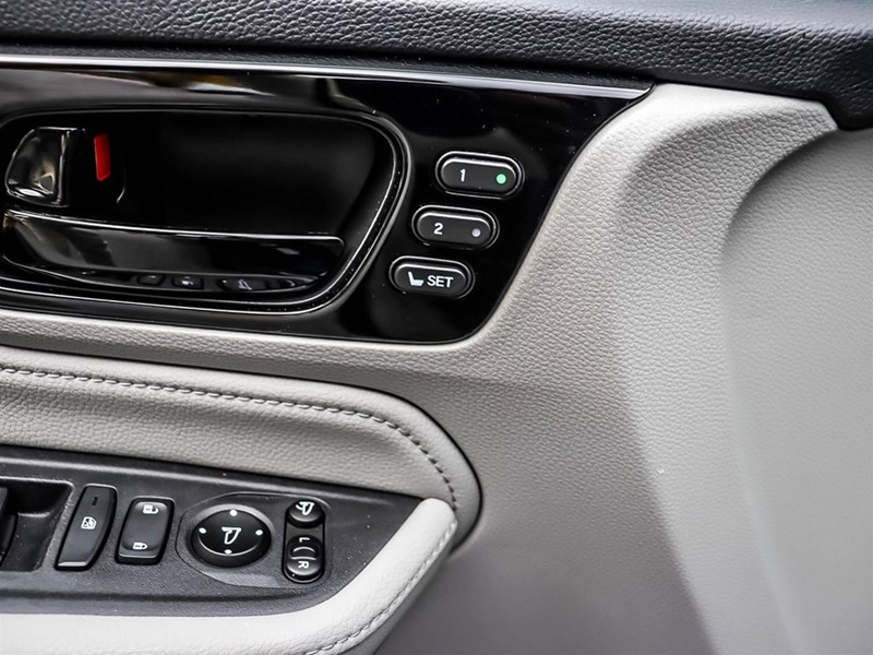 2020 Honda Odyssey Touring Auto