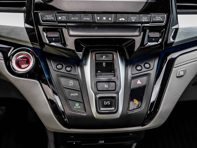 2020 Honda Odyssey Touring Auto