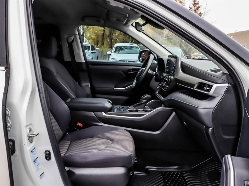 2020 Toyota Highlander LE AWD