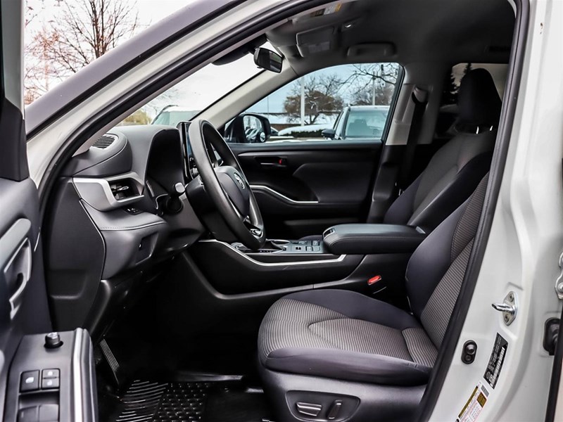 2020 Toyota Highlander LE AWD