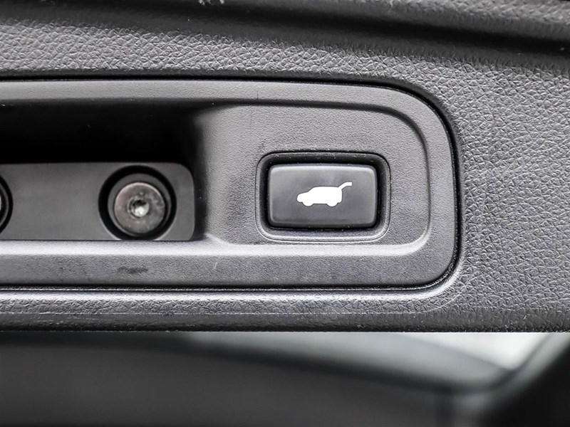 2021 Honda Pilot Touring 8-Passenger AWD