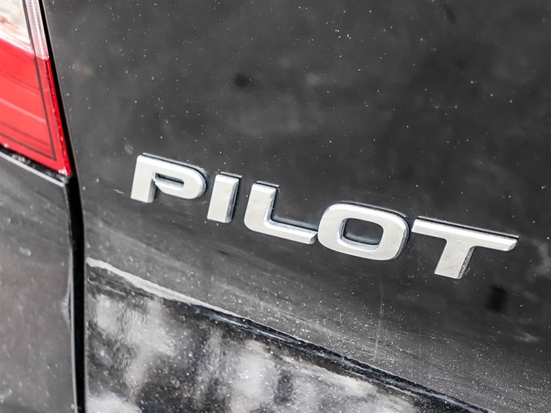 2021 Honda Pilot Touring 8-Passenger AWD