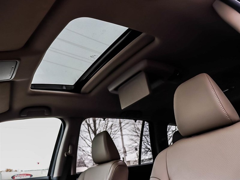 2021 Honda Pilot Touring 8-Passenger AWD