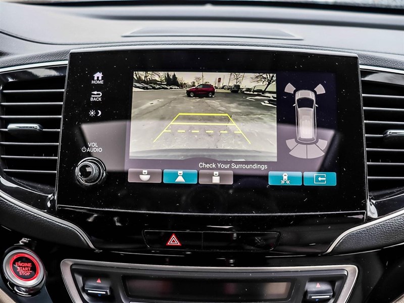 2021 Honda Pilot Touring 8-Passenger AWD