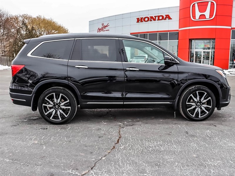 2021 Honda Pilot Touring 8-Passenger AWD