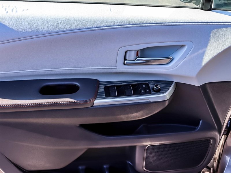 2021 Toyota Sienna XSE 7-Passenger AWD