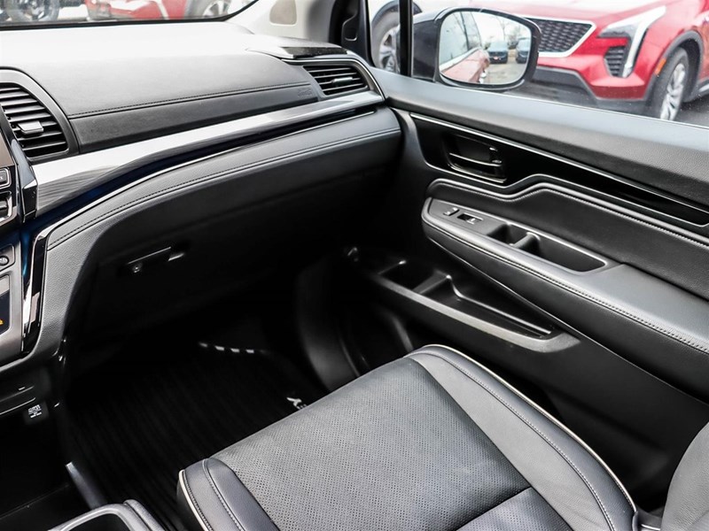 2022 Honda Odyssey Touring Auto