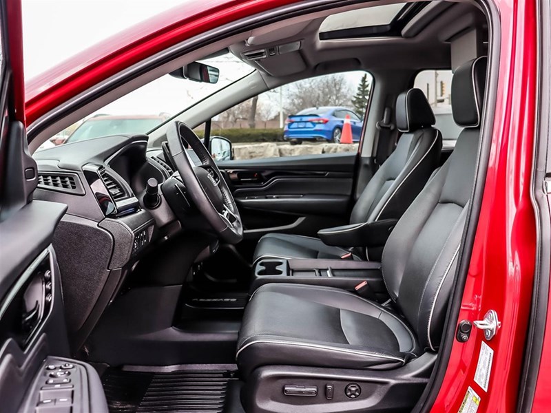 2022 Honda Odyssey Touring Auto