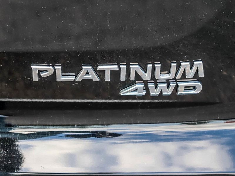 2022 Nissan Pathfinder Platinum 4WD
