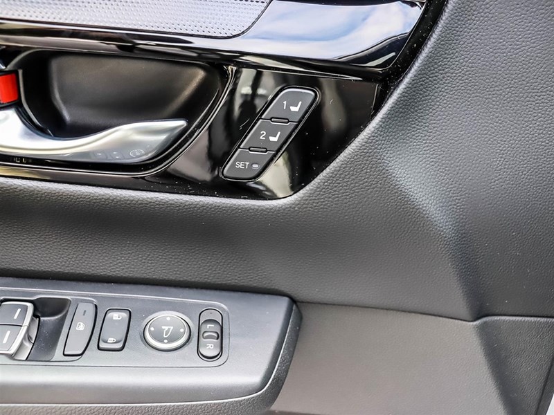 2023 Honda CR-V Hybrid Touring AWD