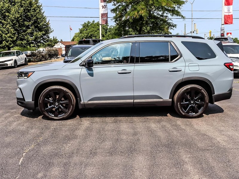 2023 Honda Pilot Black Edition AWD