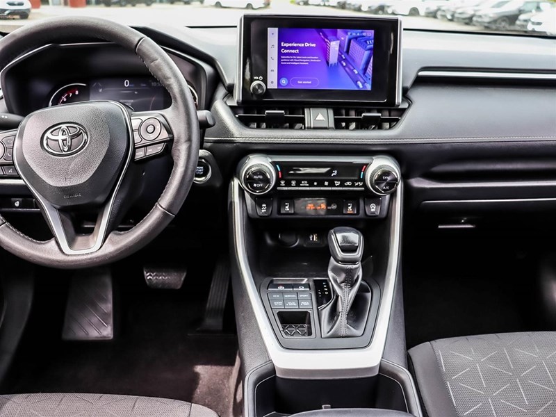 2023 Toyota RAV4 XLE AWD
